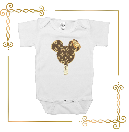 Eiscreme Süßes Überraschungseis Mickey Mouse Kopf Disney Stickmuster