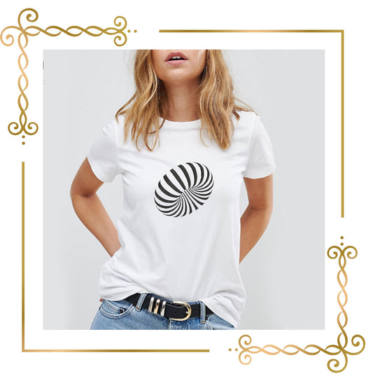 T-Shirt Dreidimensionales ovales Stickmuster für 2 Größen zum direkten Download.